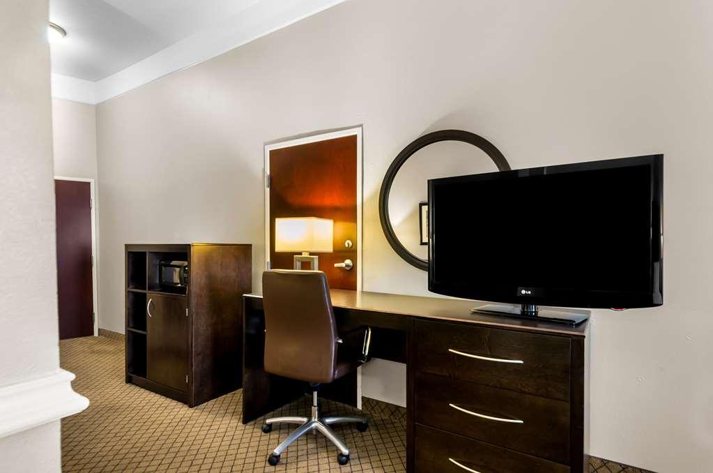 Comfort At Mills Hotel 4*