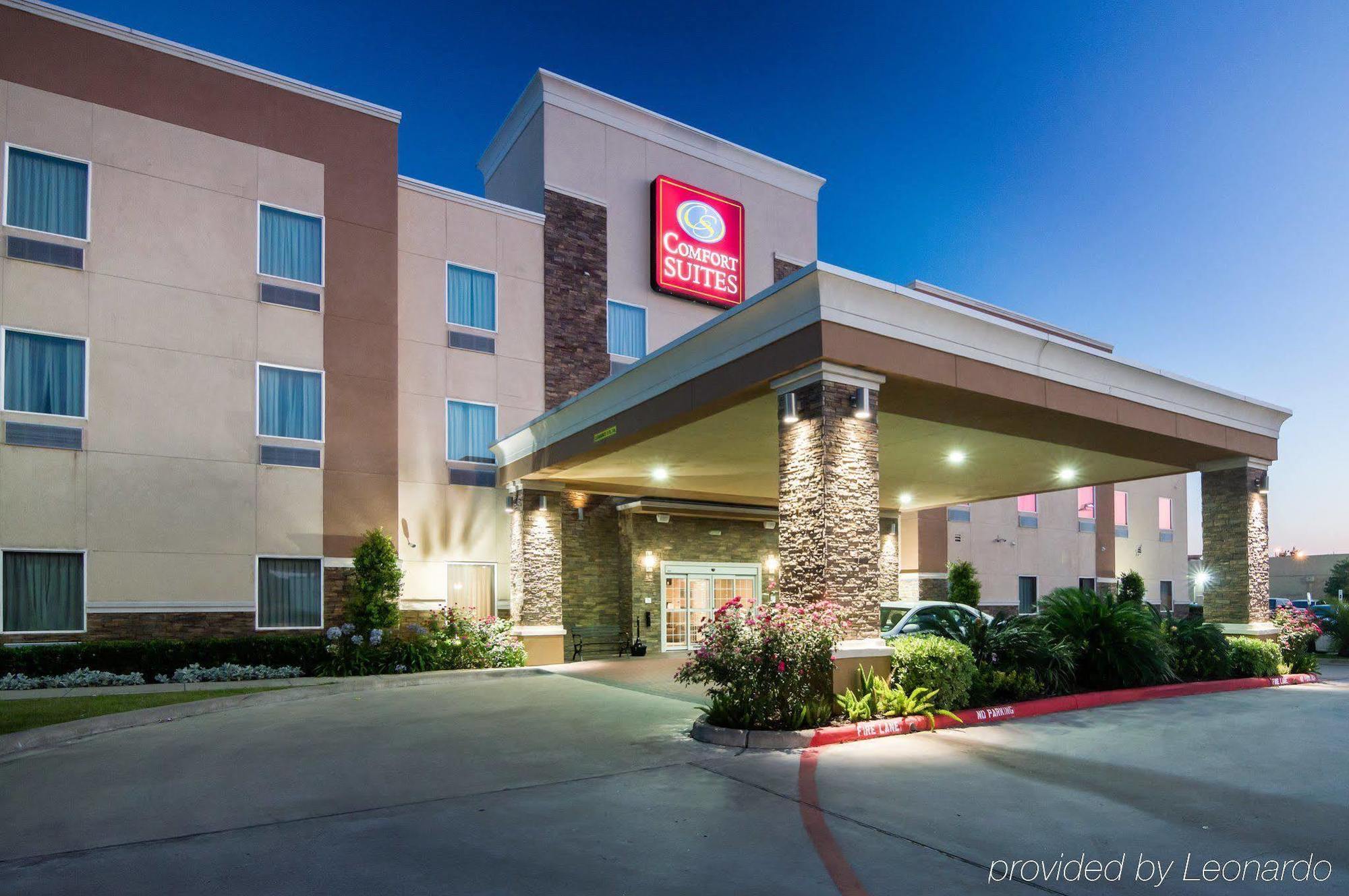 Hotel Comfort At Mills 4*